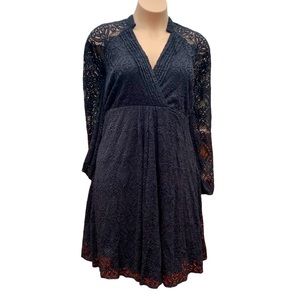 Torrid Lace long sleeve Dress size 4X